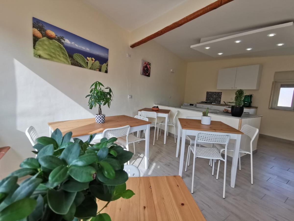 Casa Ciuri Apartment - Palermo — Photos 2